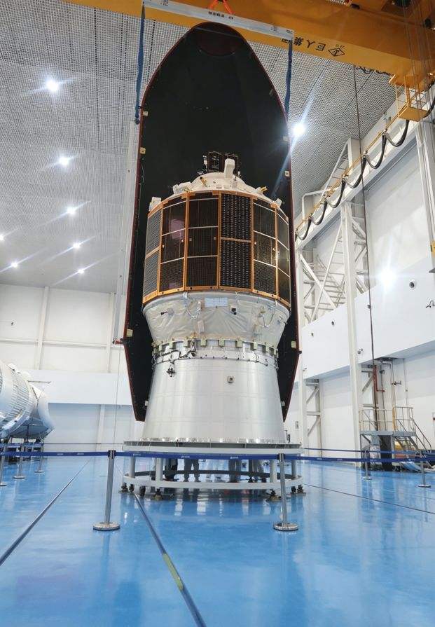 新一代货运飞船轻舟2027年首飞与天舟、昊龙组队“天地送快递”