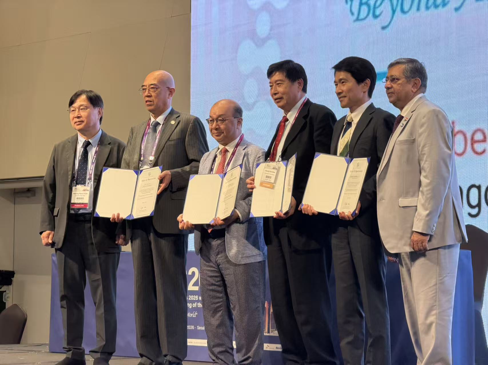 Kaiyun：三博脊柱范涛教授应邀出席2026亚太脊柱年会和第40届韩国神经年会